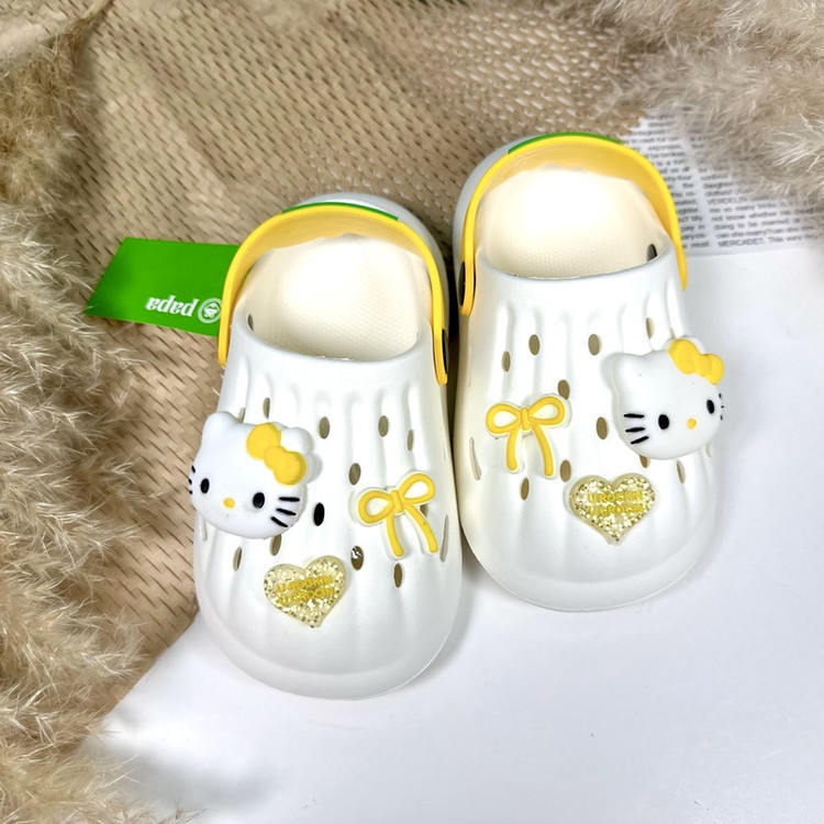 صندل دخترانه پاپا مدل Wh-01